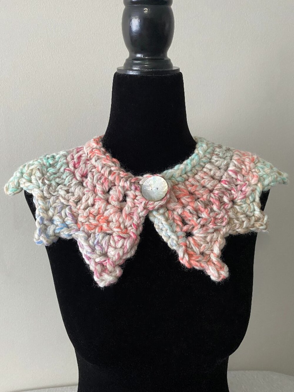 Handmade Crochet White Pink Blue Green Pointed Collar Neckwear Accessory